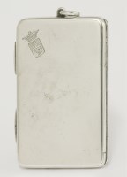 Lot 229 - An Edwardian silver novelty card case