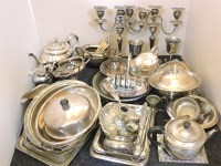 Lot 224 - Silver plated items