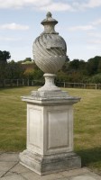 Lot 548 - A George III-style reconstituted urn