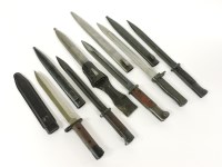 Lot 164 - Bayonets