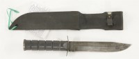 Lot 184 - An American WWI Smatchet/fighting knife