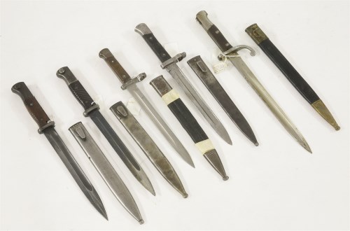 Lot 163 - German bayonets