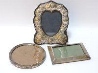 Lot 135 - A silver mounted photograph frame