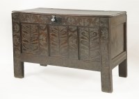 Lot 467 - A 17th century oak coffer