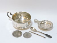 Lot 97 - A German silver cup