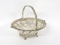 Lot 121 - A silver pierced basket