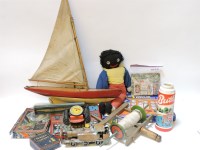 Lot 297 - A quantity of early/mid 20th century toys