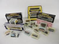 Lot 246 - A collection of 'N' gauge model railway accessories