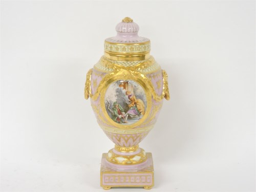 Lot 122 - A porcelain urn and cover