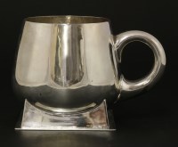 Lot 166 - An Art Deco silver mug