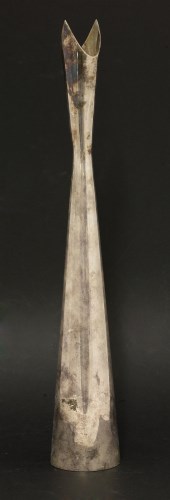 Lot 400 - A 'Cardinal' vase