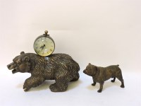 Lot 426 - A modern bronze bear