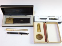 Lot 304 - A Montblanc Meisterstuck fountain pen