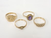 Lot 239 - A 9ct gold single stone amethyst ring