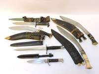 Lot 494 - A quantity of edged weapons