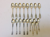 Lot 293 - A set of eight Victorian silver Fiddle pattern teaspoons