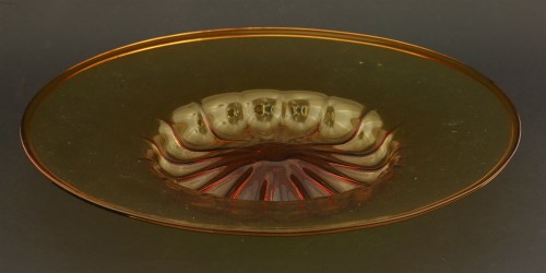 Lot 375 - A Murano amber glass bowl