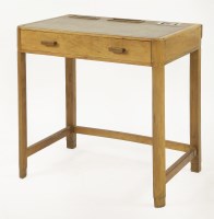 Lot 172 - An Art Deco walnut writing table