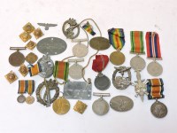 Lot 326 - Various WWII medals