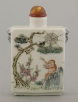 Lot 236 - An attractive Snuff Bottle