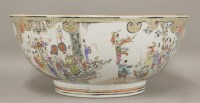 Lot 87 - A large famille rose Punch Bowl