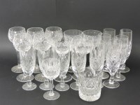 Lot 498 - A part suite of glass