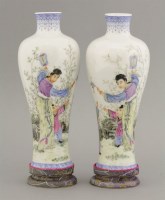 Lot 114 - A pair of famille rose Vases