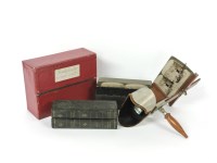 Lot 1189 - A stereoscopic viewer