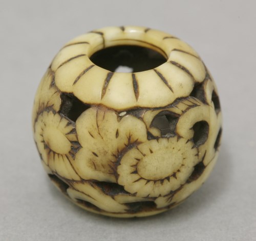 Lot 1090 - A 17th-early 18th century rare bone Ojime