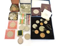 Lot 1093 - A collection of coins