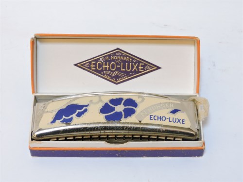 Lot 1165 - A 1930s Hohner Echo Luxe Harmonica