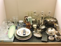 Lot 1298 - A collection of silver plate