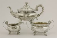 Lot 101 - A Victorian silver teapot