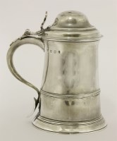 Lot 203 - A George III silver tankard