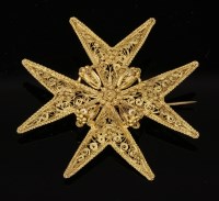 Lot 316 - A Regency gold filigree Maltese cross brooch