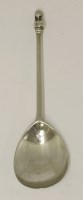 Lot 149 - A late 16th century provincial silver maidenhead spoon