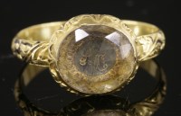 Lot 304 - A Stuart Crystal ring