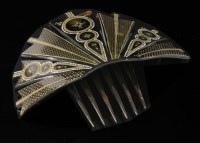 Lot 324 - A Victorian piqué work tortoiseshell mantilla or fan-style hair comb