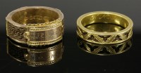 Lot 346 - An 18ct gold Victorian memorial ring