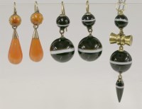 Lot 363 - A Victorian banded agate pendant and earring matched suite