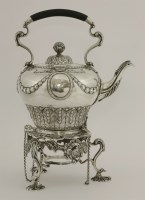 Lot 168 - A silver kettle on stand