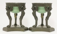 Lot 74 - A pair of Regency-style urns
