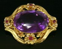 Lot 315 - A Victorian gold