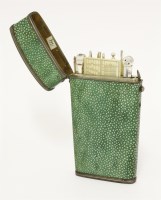 Lot 173 - A shagreen cased drawing set