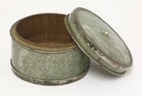 Lot 187 - A shagreen box and cover