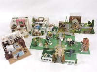 Lot 140 - A collection of five dolls' dioramas