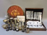 Lot 337 - A quantity of plated and metal ware