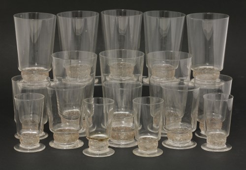 Lot 104 - Seventeen Lalique 'Dampierre' glasses