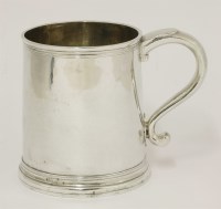 Lot 198 - A Queen Anne silver mug