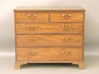 Lot 579 - A George III mahogany chest of drawers